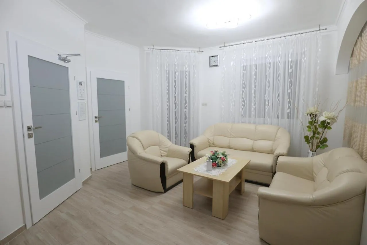 Anna Vendeghaz Bed & Breakfast Szeged