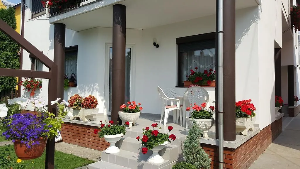 Anna Vendeghaz Bed & Breakfast Szeged